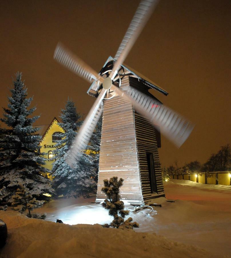Dworek Staropolski ポズナン エクステリア 写真
